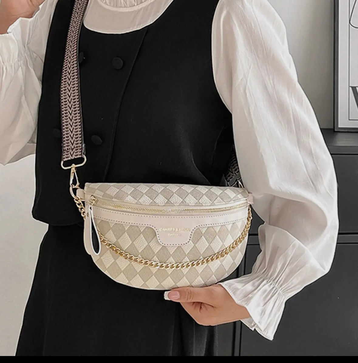 Checkered Crossbody Purse with Chain - Ivory