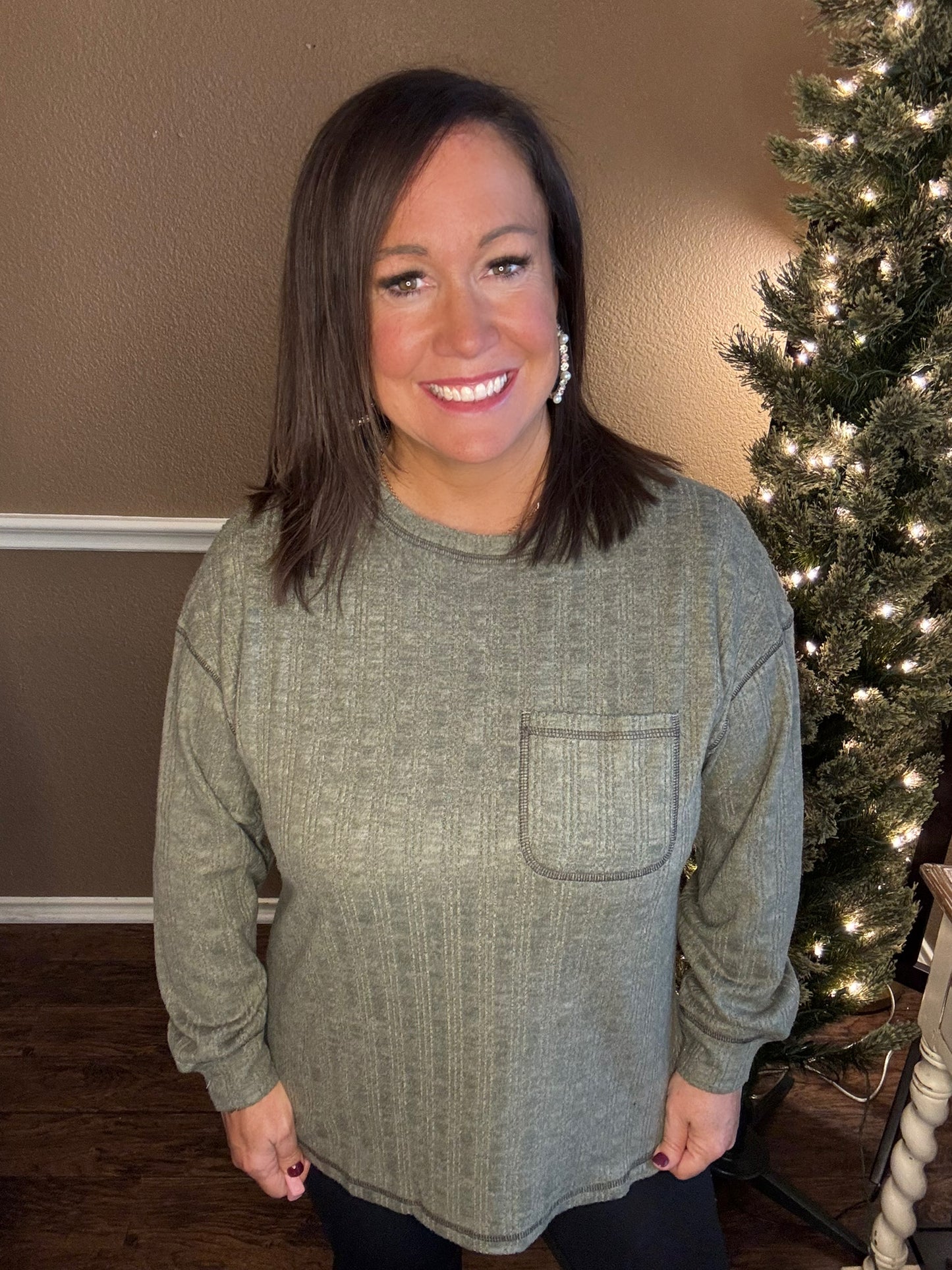 Fuzzy Contrast Stitch Tops