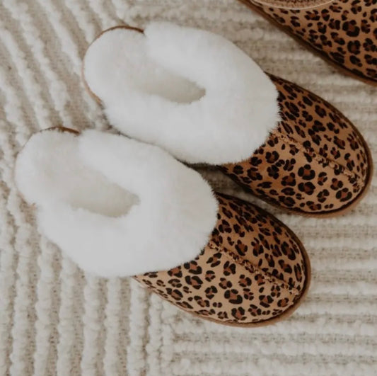 Leopard Faux Fur Cozy Slippers