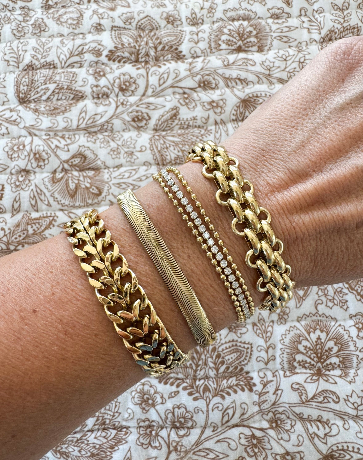 Golden Gleam Bracelet