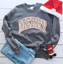 Load image into Gallery viewer, Leopard Merry Sweatshirt