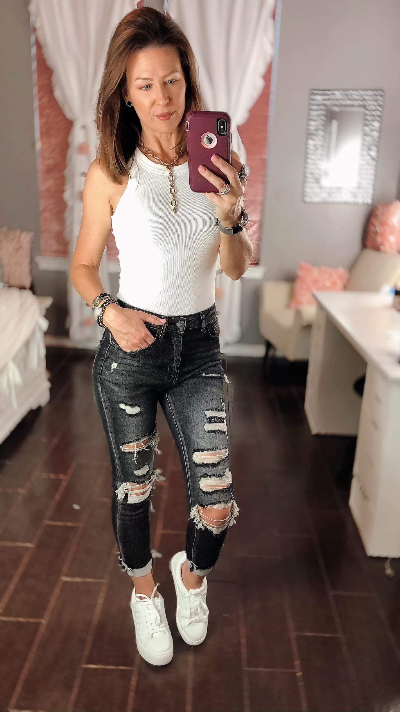 Vintage Black Distressed Skinny Jeans